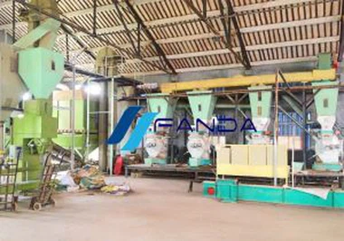 4-5т / год біомаси гранули лінії